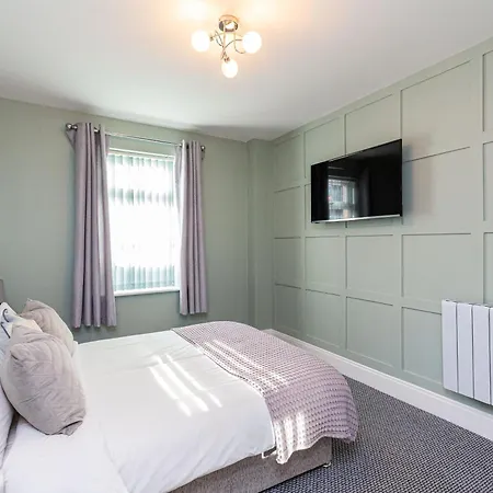 Stylish Seafront Apartment - Sleeps 6 - Gateway To The Lakes Morecambe Exterior photo